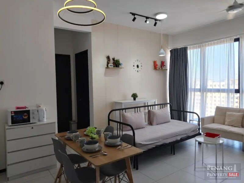 Urban Suite, Fully renovated and Furnished, Tenanted