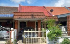 For Sale Single Storey Terrace House Batu Maung Pulau...