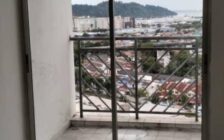 BJ Court Seaview Apartment Located in Bukit Jambul, B...