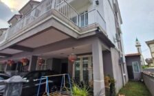 For Sale Triple Storey Terrace House Corne...