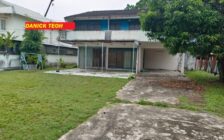 2 Storey Bungalow Face Mainroad 8352sf Located Gelugo...